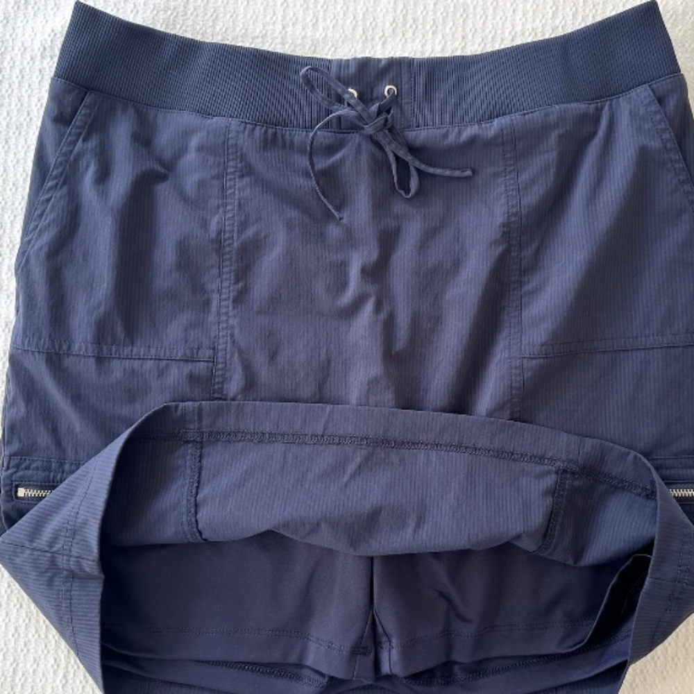 Chico's Zenergy Navy Golf Tennis Skort Skirt Sz L/2